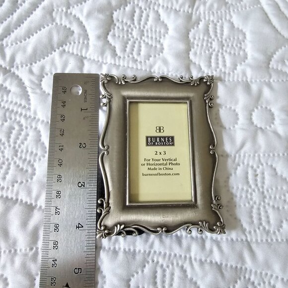 Burnes Of Boston 2x3 Pewter Picture Frame For Vertical Or Horizontal Display - Picture 5 of 6